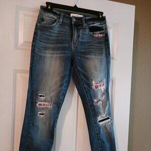 EUC - KanCan Mid-Rise Super Skinny Jean Blue Denim Aztec Patch